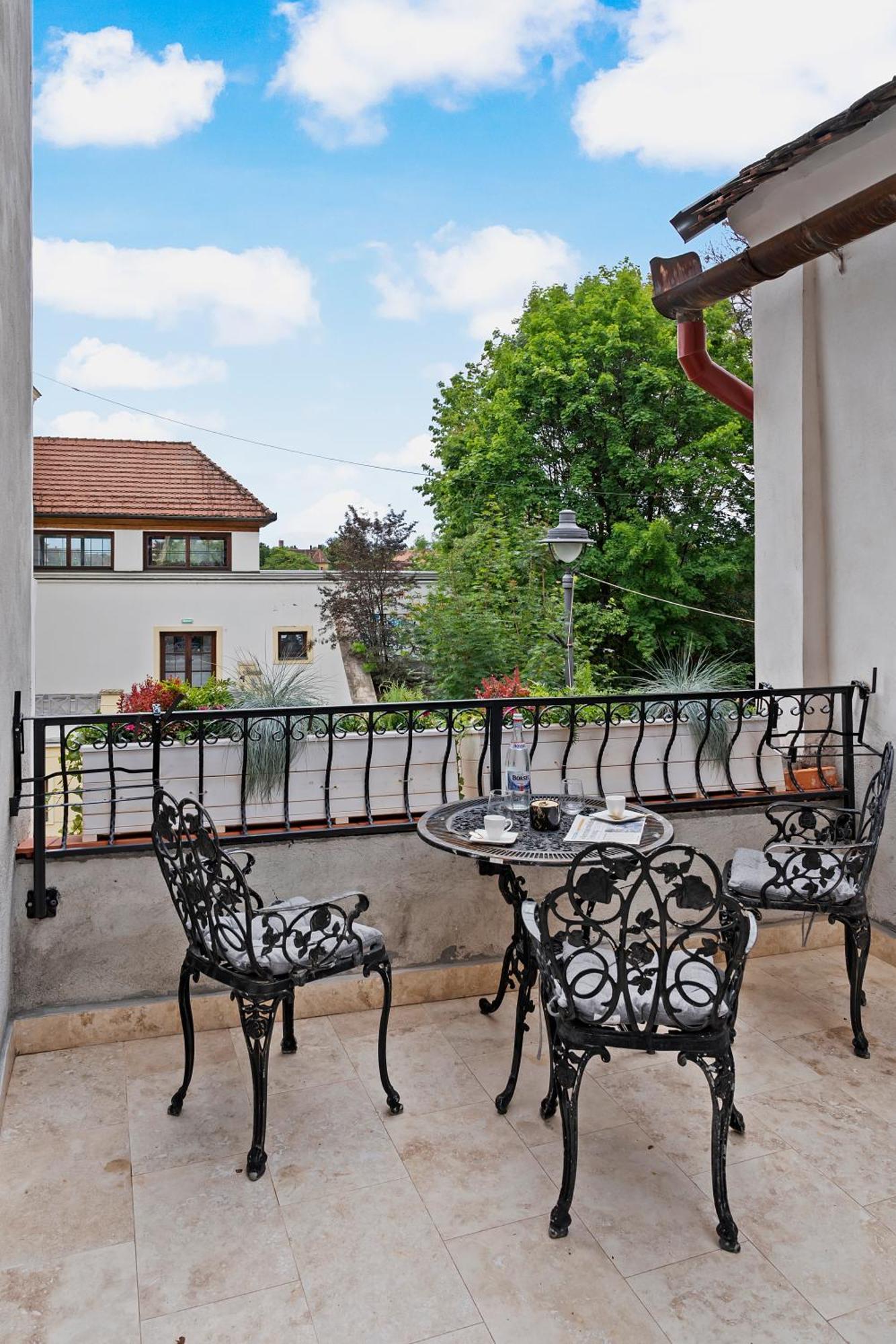 Gela'S Terrace Apartment Sibiu Esterno foto